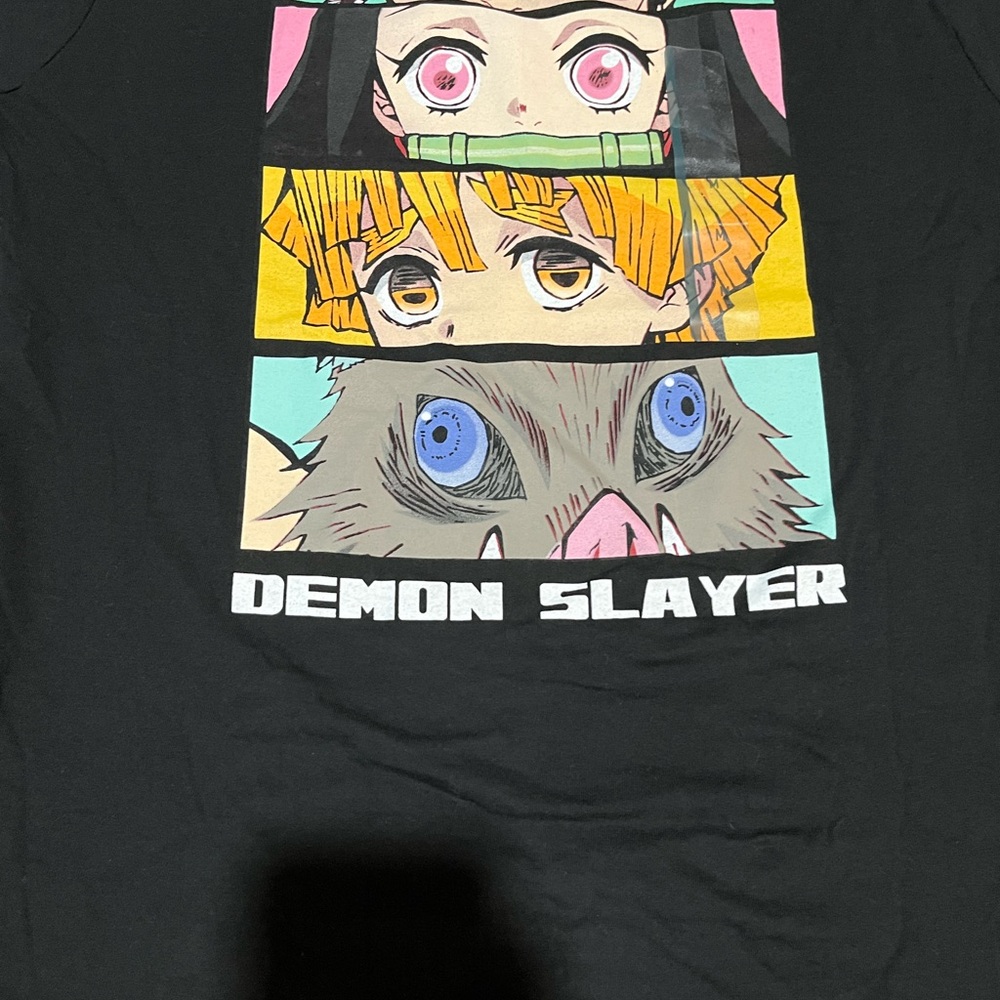 Demon Slayer Graphic Tee - Picture 3 of 3